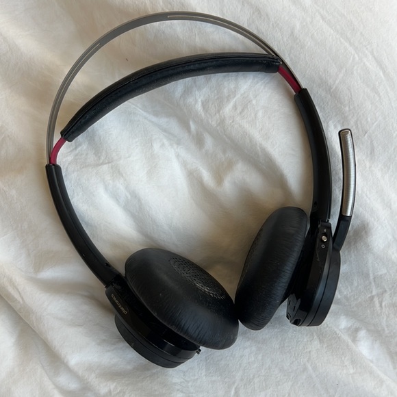 Plantronic Headset wireless, great quality - Picture 2 of 3